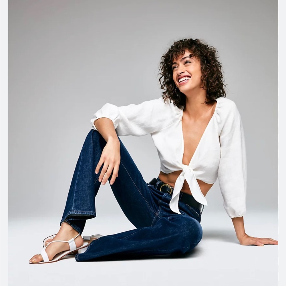 LINEN aritzia white top
